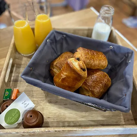 לינה וארוחת בוקר La